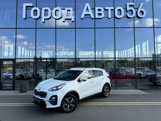 2020 Kia Sportage IV Рестайлинг, белый, 2250000 рублей, вид 4