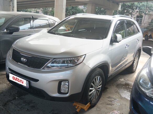 2013 Kia Sorento II Рестайлинг, серебристый - вид 2