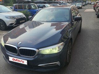 2019 BMW 5 серии 530i xDrive VII (G30/G31/G38), синий, 3900000 рублей, вид 1