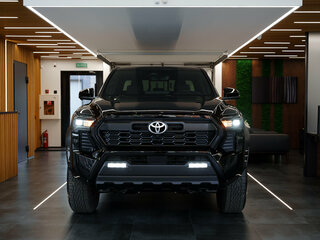 2026 Toyota Tacoma IV, чёрный, 9500000 рублей, вид 2