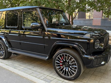 2026 Mercedes-Benz G-Класс AMG 63 AMG II (W465) Рестайлинг, чёрный, 33700000 рублей, вид 3