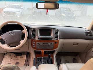 2004 Lexus LX 470 II Рестайлинг, белый, 1700000 рублей, вид 1