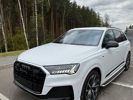 2022 Audi Q7 50 TDI II (4M) Рестайлинг, белый, 10900000 рублей, вид 1
