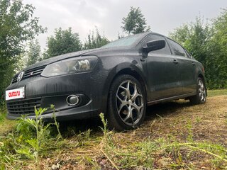2010 Volkswagen Polo V, серый, 400000 рублей, вид 3