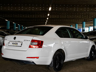 2014 Skoda Octavia III (A7), белый, 995000 рублей, вид 3