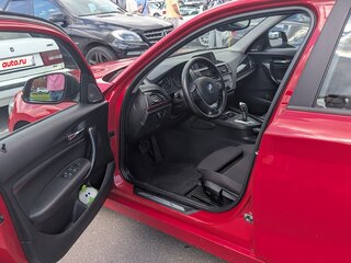 2012 BMW 1 серии 118i II (F20/F21), красный, 1400000 рублей, вид 5