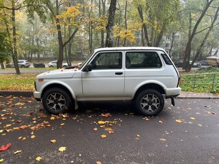 2024 Lada (ВАЗ) Niva Legend I, белый, 1000000 рублей, вид 2