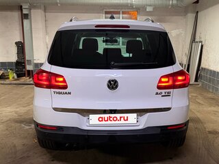 2013 Volkswagen Tiguan I Рестайлинг, белый, 990000 рублей, вид 5