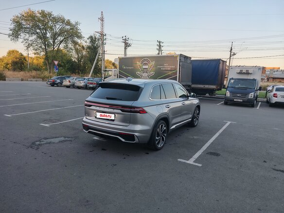 2024 Geely Monjaro I, серый, 3899999 рублей - вид 6