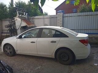 2014 Chevrolet Cruze I Рестайлинг, белый, 680000 рублей, вид 2