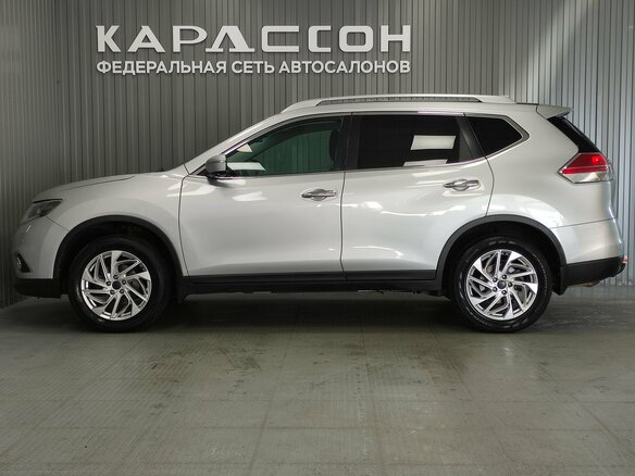 2017 Nissan X-Trail III Рестайлинг, серебристый, 1520000 рублей - вид 4