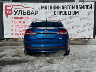 2017 Ford Fusion (North America) II Рестайлинг, синий, 1500000 рублей, вид 5