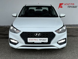 2018 Hyundai Solaris II, белый, 1310000 рублей, вид 2