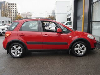 2011 Suzuki SX4 I (Classic) Рестайлинг, красный, 900000 рублей, вид 4