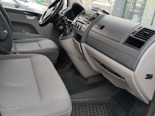 2011 Volkswagen Caravelle LWB Long T5 Рестайлинг, белый, 1500000 рублей, вид 4