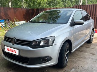 2012 Volkswagen Polo V, серебристый, 685000 рублей, вид 1