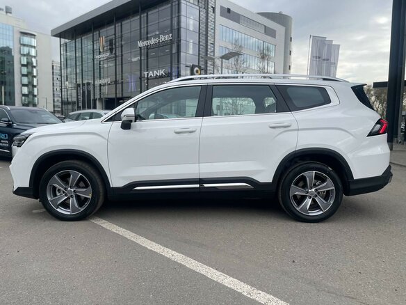 2026 Geely Okavango I Рестайлинг, белый, 4010990 рублей - вид 8