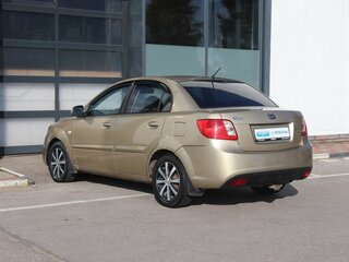 2009 Kia Rio II Рестайлинг, бежевый, 329000 рублей, вид 3