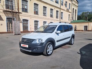 2019 Lada (ВАЗ) Largus Cross I, белый, 900000 рублей, вид 1
