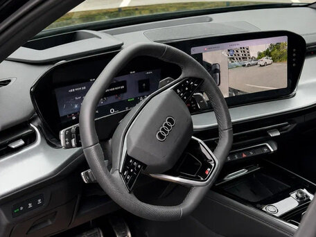 2026 Audi Q3 TFSI III (FJ), чёрный, 6500000 рублей, вид 4