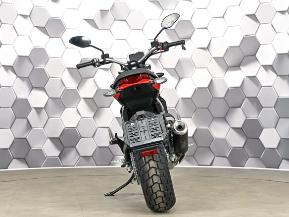 2024 Ducati Scrambler 800, красный, 999000 рублей - вид 5