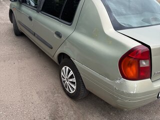 2002 Renault Clio II, серый, 140000 рублей, вид 3