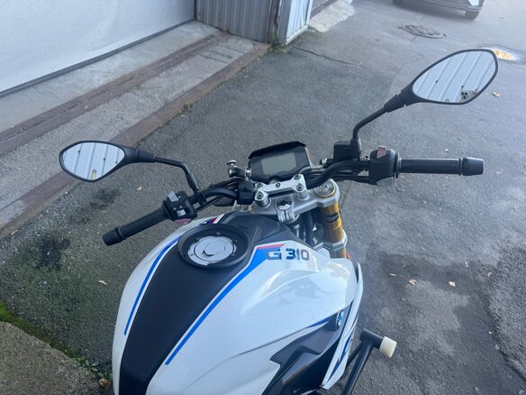 2017 BMW G 310 R, белый, 390000 рублей - вид 3
