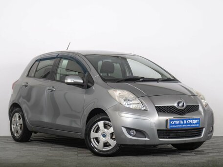 Toyota Vitz II (XP90)