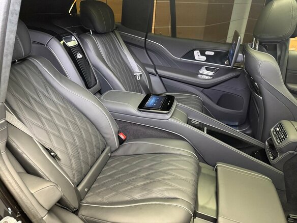 2024 Mercedes-Benz Maybach GLS 600 I, чёрный, 32999000 рублей - вид 22