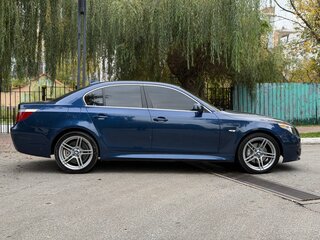 2005 BMW 5 серии 530xi V (E60/E61), синий, 795000 рублей, вид 4