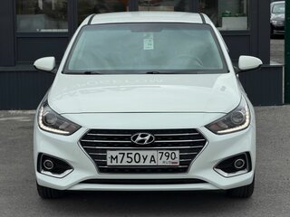 2018 Hyundai Solaris II, белый, 1319000 рублей, вид 4