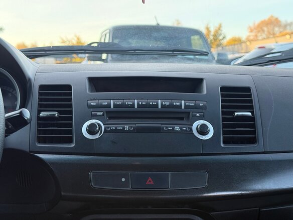 2007 Mitsubishi Lancer X, серый, 375000 рублей - вид 24