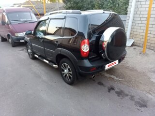 2018 Chevrolet Niva I Рестайлинг, чёрный, 890000 рублей, вид 4