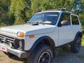2011 Lada (ВАЗ) 2121 (4x4) I Рестайлинг, белый, 380000 рублей