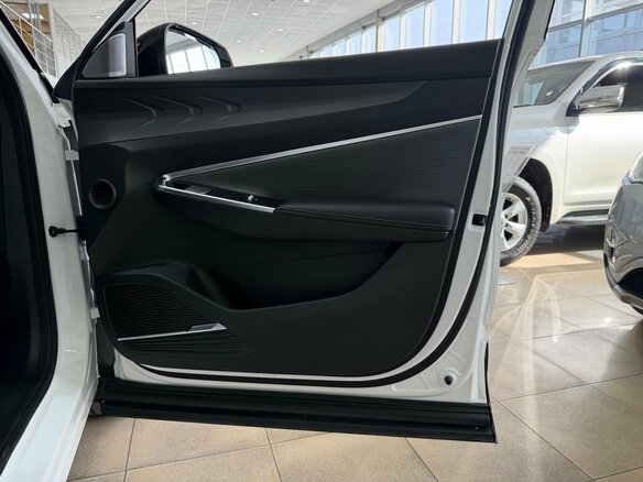 2025 Geely Cityray, белый, 2600000 рублей - вид 31