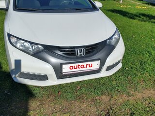 2012 Honda Civic IX, белый, 1350000 рублей, вид 3