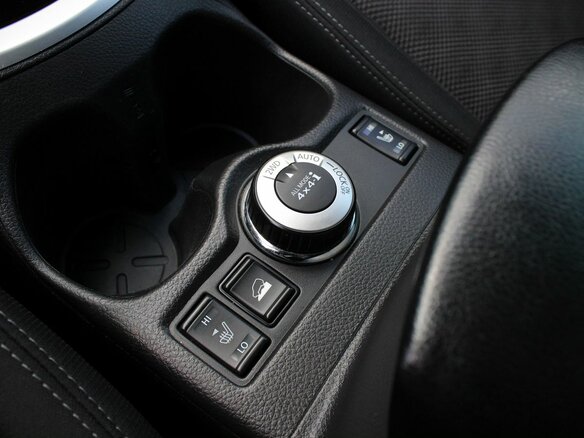 2018 Nissan X-Trail III, чёрный - вид 19