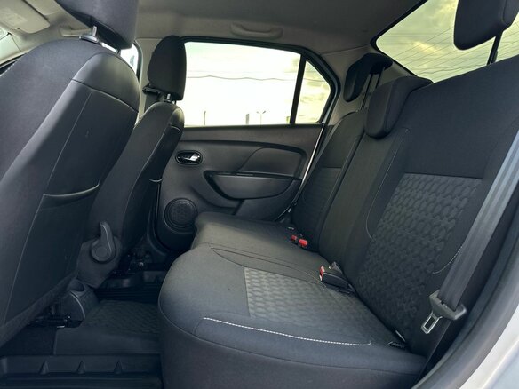 2016 Renault Logan II, серебристый, 675000 рублей - вид 21