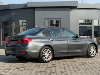 2018 BMW 3 серии 320i xDrive VI (F3x) Рестайлинг, серый, 1500000 рублей, вид 4