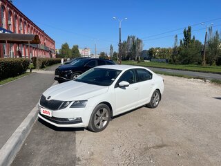 2018 Skoda Octavia III (A7) Рестайлинг, белый, 1190000 рублей, вид 1