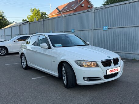 2011 BMW 3 серии 320i V (E90/E91/E92/E93) Рестайлинг, белый, 1250000 рублей, вид 4