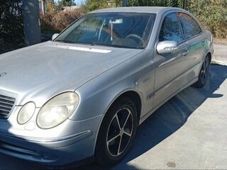 2003 Mercedes-Benz E-Класс 240 III (W211, S211), серебристый, 600000 рублей, вид 2