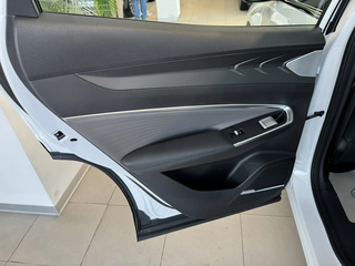 2026 Geely Cityray, белый, 3384990 рублей, вид 5