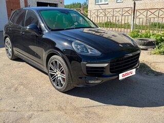 2015 Porsche Cayenne GTS II Рестайлинг (958), чёрный, 3964000 рублей, вид 4