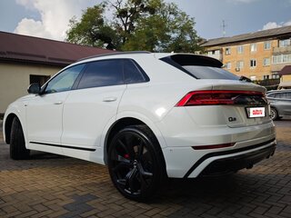 2018 Audi Q8 50 TDI I (4M), белый, 6400000 рублей, вид 5
