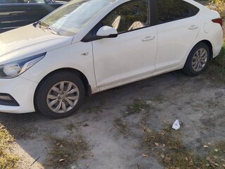 2018 Hyundai Solaris II, белый, 1100000 рублей, вид 5