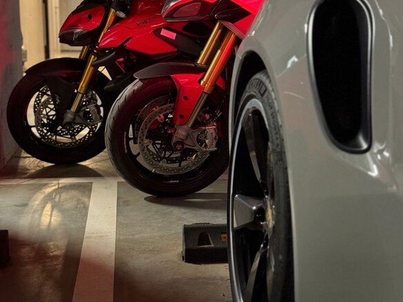 2022 Ducati Multistrada V4, красный, 2399000 рублей - вид 3