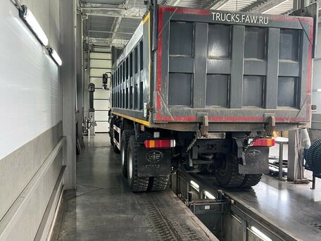 2022 FAW J6 CA3310, белый, 4200000 рублей, вид 4