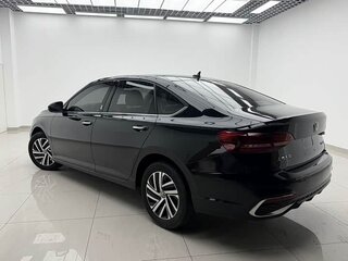 2023 Volkswagen Lavida III Рестайлинг, чёрный, 1050111 рублей, вид 5