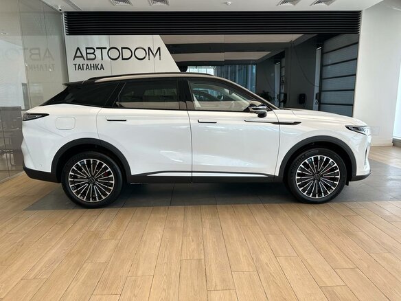 2025 Exeed RX, белый, 5290000 рублей - вид 6